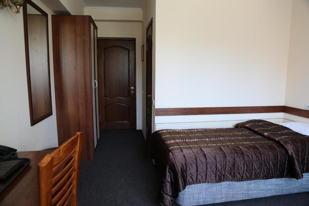 Salem On Samal Hotel Almaty Room photo